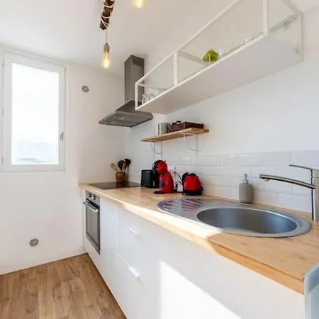 4 Personnes - 2 -fibre - Balcon - Confort Apartment Grenoble