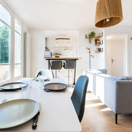 4 Personnes - 2 -fibre - Balcon - Confort Grenoble