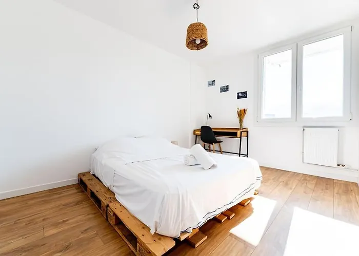 4 Personnes - 2 -fibre - Balcon - Confort 公寓 *